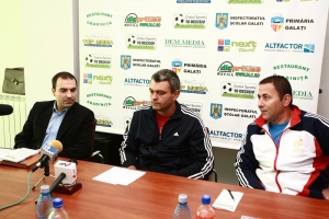 Trei dintre fondatorii clubului: Lucian Dinu, Marian Neagu şi Dan Carabăţ