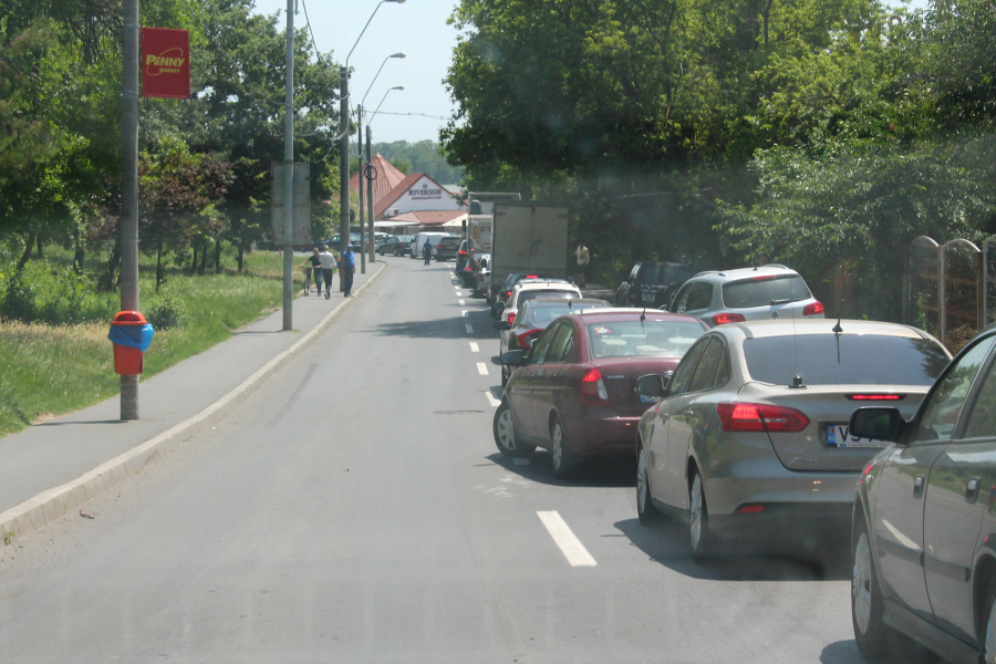 Rusaliile aglomerează bacul peste Dunăre