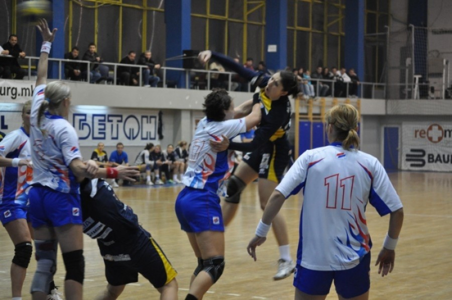 HANDBAL Sezon european încheiat pentru Oţelul Galaţi 