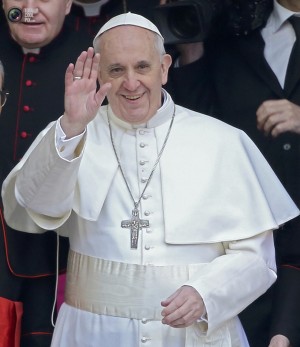 Papa Francisc, primul suveran pontif care va apărea într-o transmisiune televizată 3D