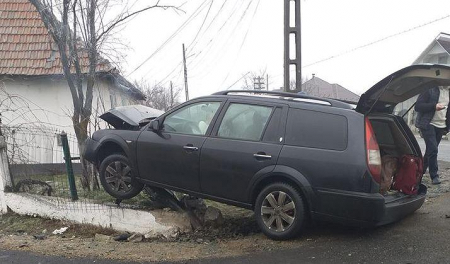 Copiii la volan, pericole pe șosele