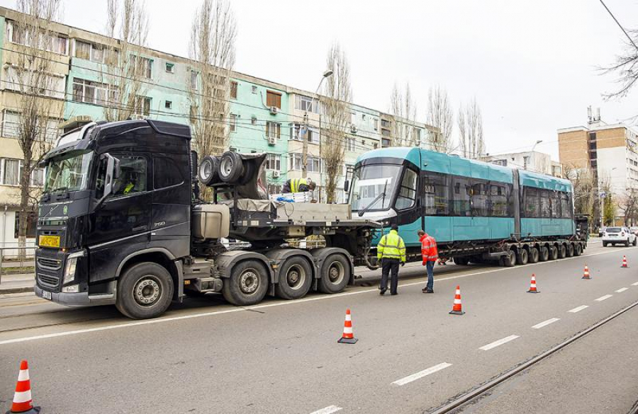 A sosit şi ultimul tramvai