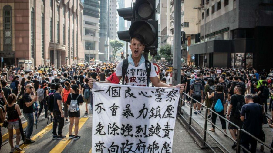 Noi proteste antiguvernamentale în Hong Kong