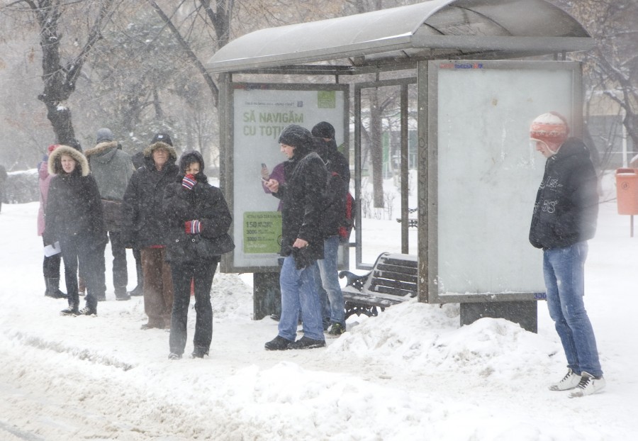 Tratament de lux pentru străzile Galaţiului/ PDL acuză Ecosal că a achiziţionat sare la suprapreţ