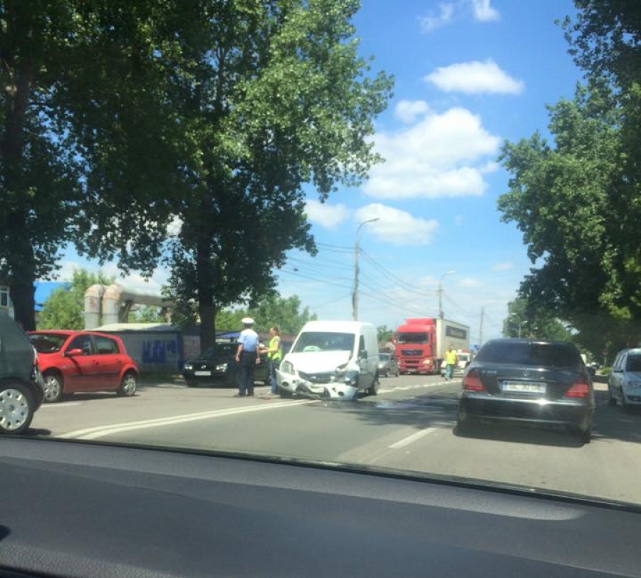 ACCIDENT pe Drumul de Centură. Doi oameni au ajuns la Spital