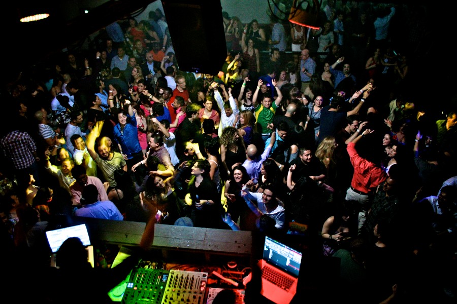 Ce ne pregătesc CLUBURILE şi PUB-urile din Galaţi în acest weekend