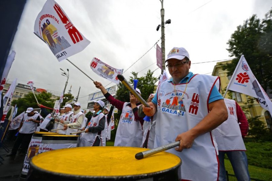 Siderurgiştii gălăţeni au protestat în Capitală