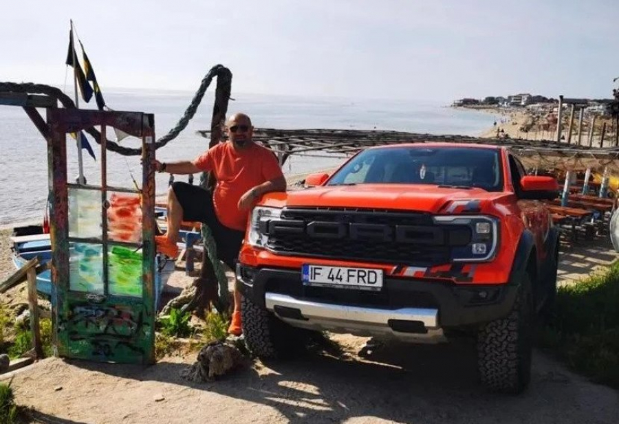 Te bronzezi, nu te bronzezi, vremea însorită trece