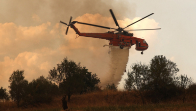Alertă de incendii forestiere în regiuni din Grecia