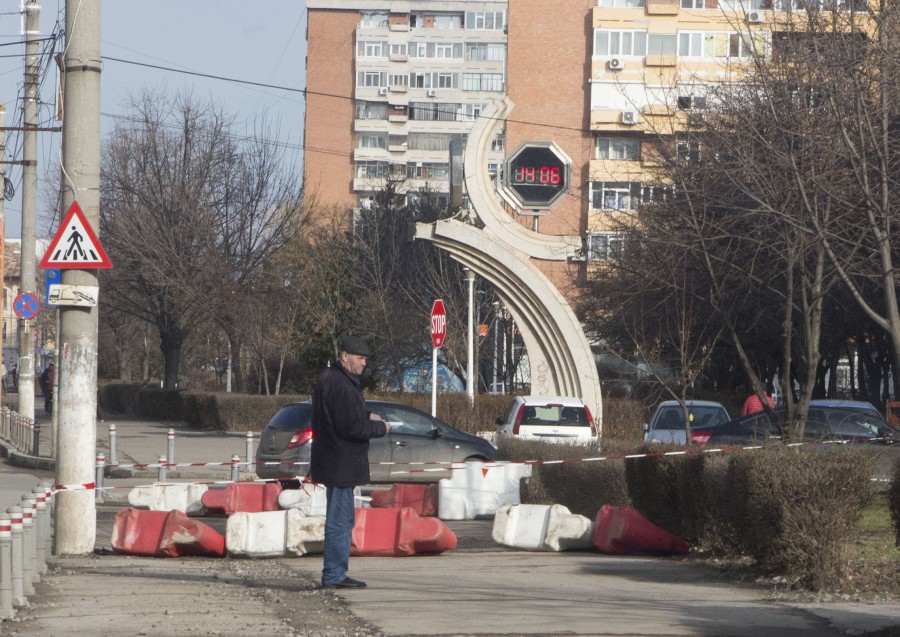 ATENŢIE, GĂLĂŢENI! Fenomenul de TASARE de la Trei Star continuă. Municipalitatea a împrejmuit zona