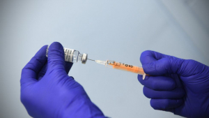 Riscul de a dezvolta tromboze, mai mic la persoanele vaccinate
