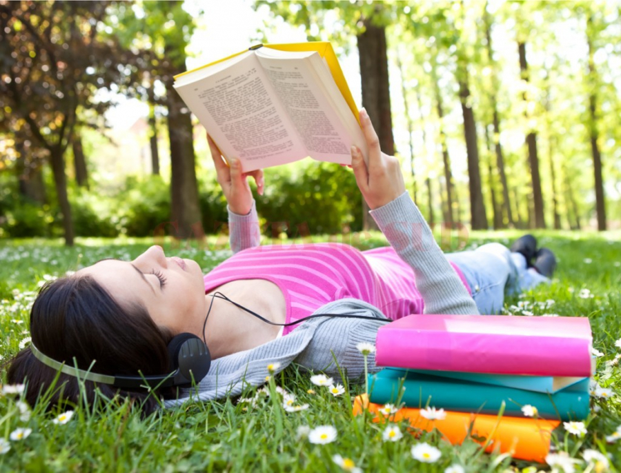 Lectura în aer liber, terapie de relaxare