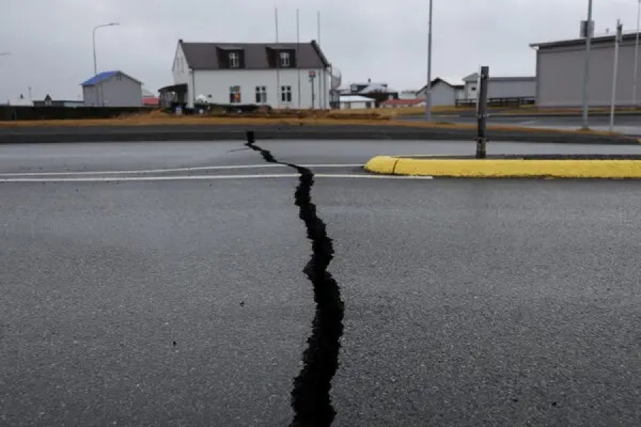 Oraș islandez în pericol să fie distrus de o erupție