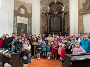 Unde se roagă românii din Oraşul de Aur. Comunitatea românească din Praga