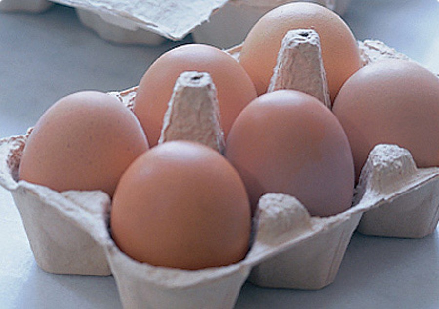Ouă mai ieftine în preajma Paştilor 