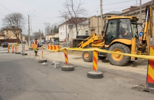 UNDE şi CUM se lucrează în oraş. COȘMARUL noroaielor pe şantierele Galaţiului (FOTO)