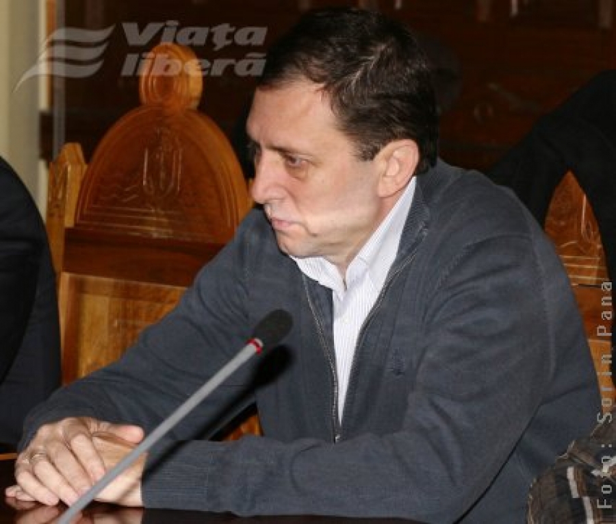 Senatorul PSD Laurenţiu Chirvăsuţă s-a declarat independent