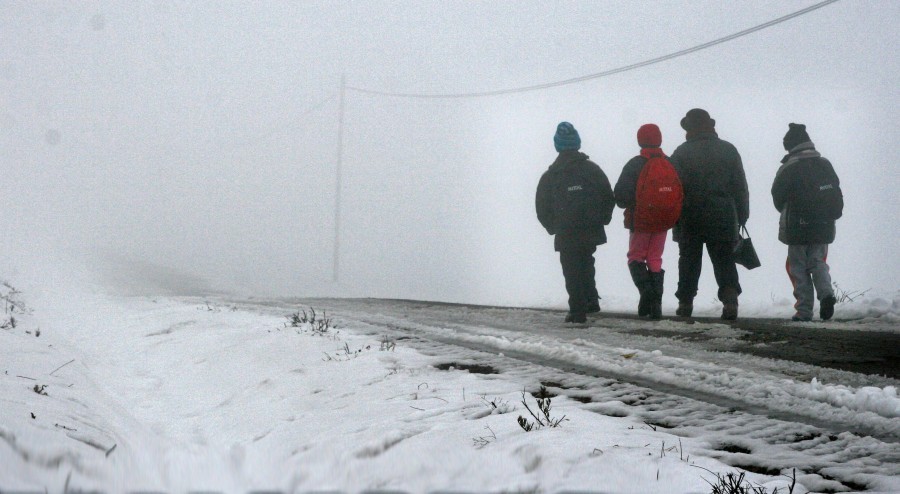 70 de şcoli vor rămâne închise joi