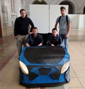 Maşină SF construită de studenţi ai Facultăţii de Inginerie din Galaţi