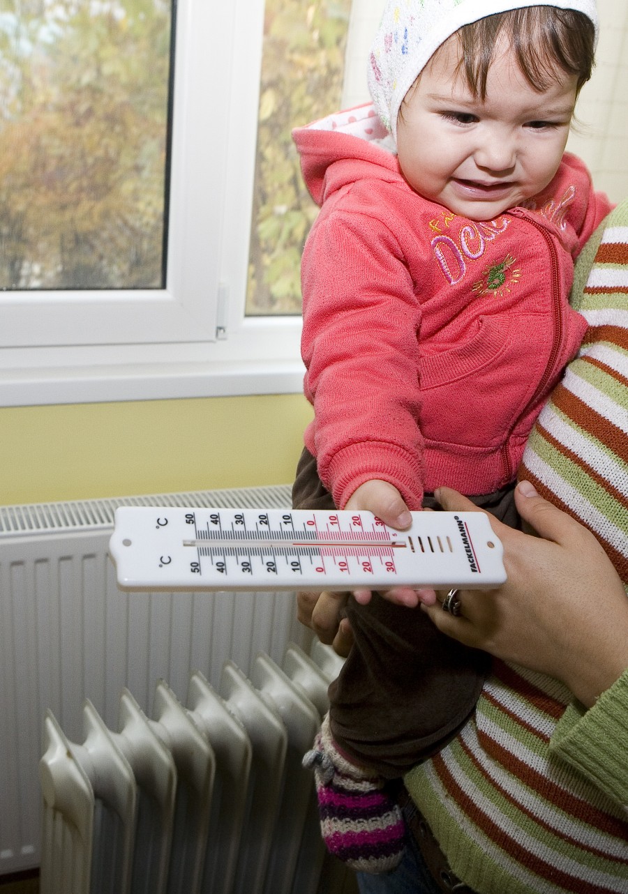 Deşi avem mai mulţi şomeri, primim mai puţine ajutoare pentru încălzire