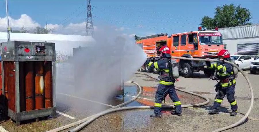 Cod roșu într-o explozie cu victime la Fabrica de Acetilenă. Exerciţiu (VIDEO)