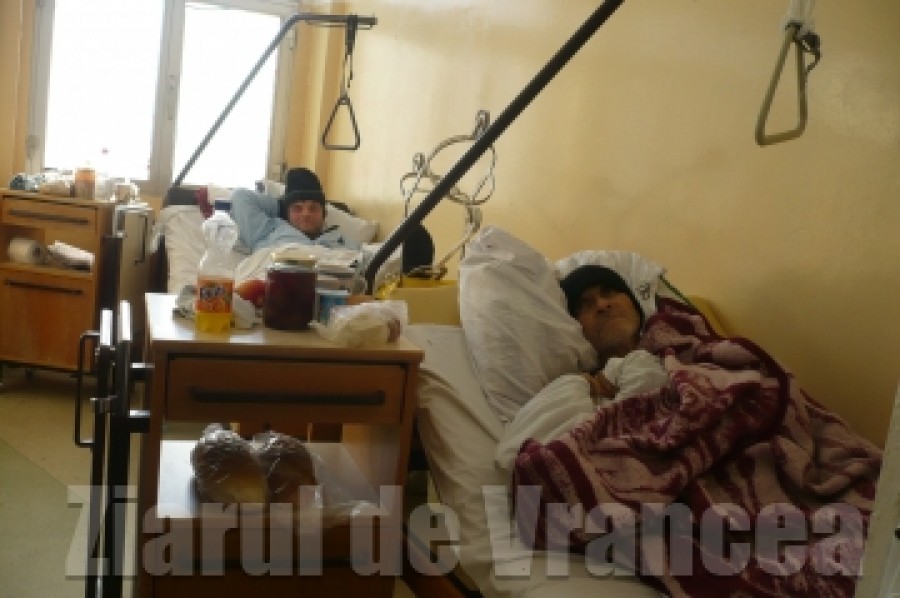 VRANCEA: Bolnavi îmbolnăviţi în spitale din cauza economiei la spirt şi clor