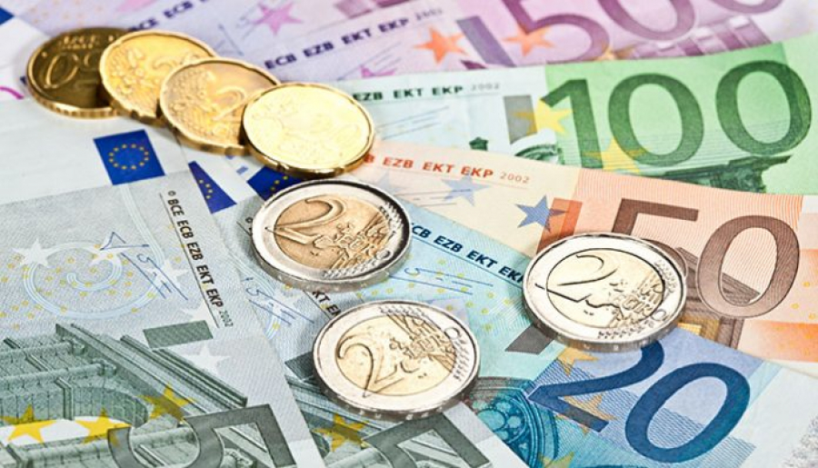 Noul standard pentru euro - 5,07 lei