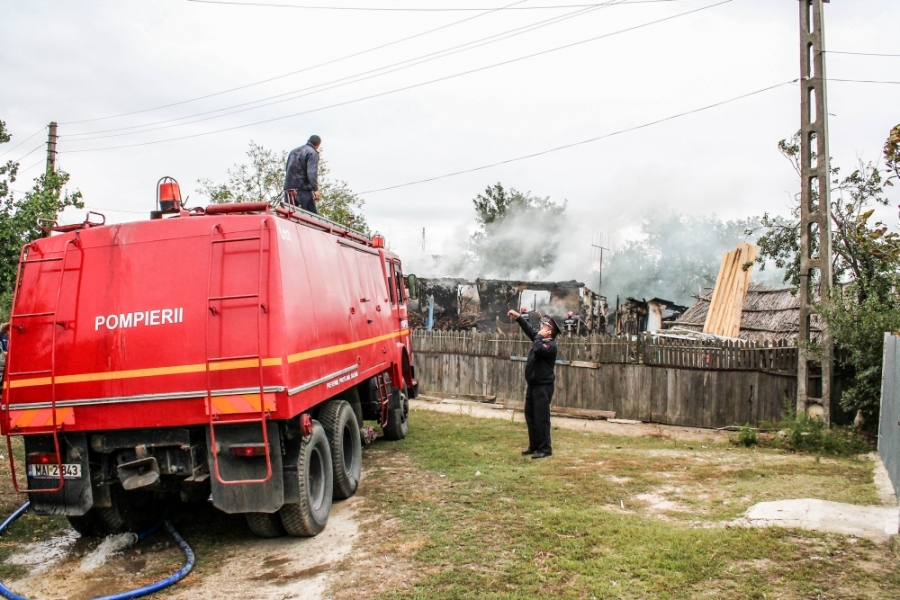 Cele mai des întâlnite cauze ale INCENDIILOR care au produs TRAGEDII la Galaţi