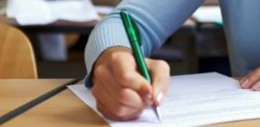 Modele de subiecte pentru Bacalaureat şi Evaluarea Naţională