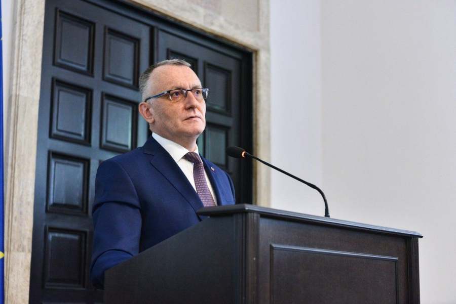 Se cere, din nou, demisia ministrului Educației