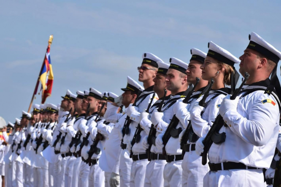 Ziua Marinei Române, cel mai mare spectacol naval al anului. Exerciţii demonstrative în faţa a mii de spectatori