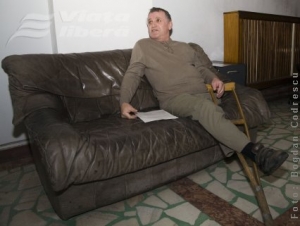 „Însoţitorii persoanelor cu handicap vor claca!”