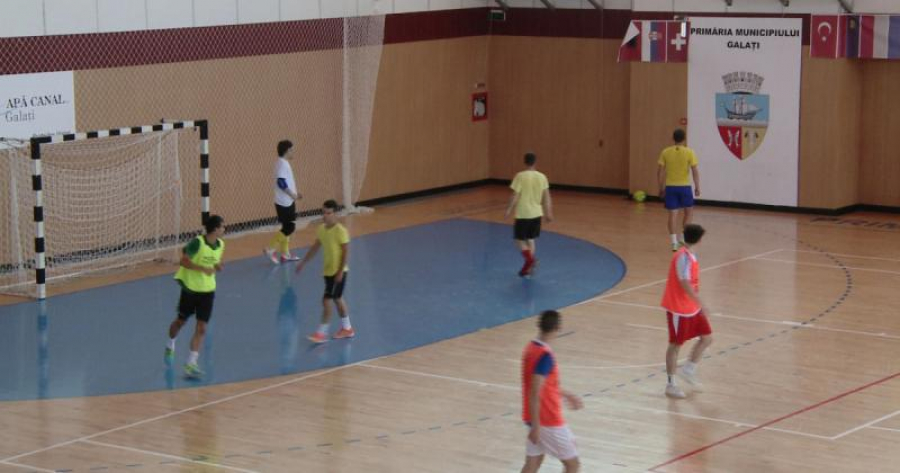 FUTSAL. Trei gălățeni, la națională