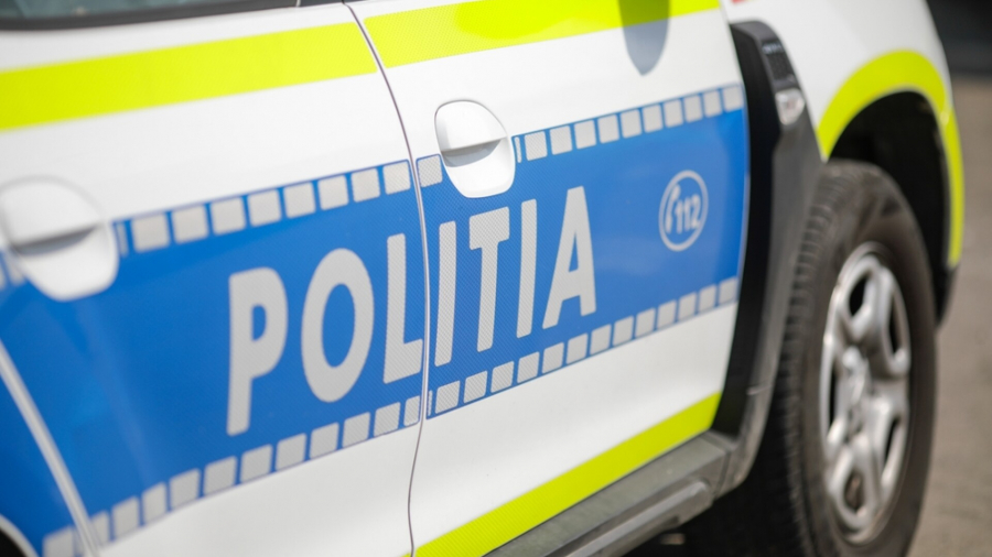 Bătaie la clubul pensionarilor