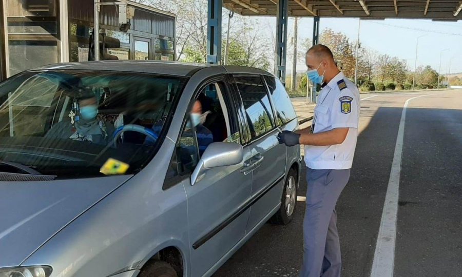 Și-a cumpărat permis și s-a ales cu dosar penal