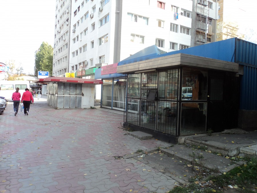 Mizerabile şi părăsite/ Chioşcurile din Micro 20 îşi aşteaptă sfârşitul