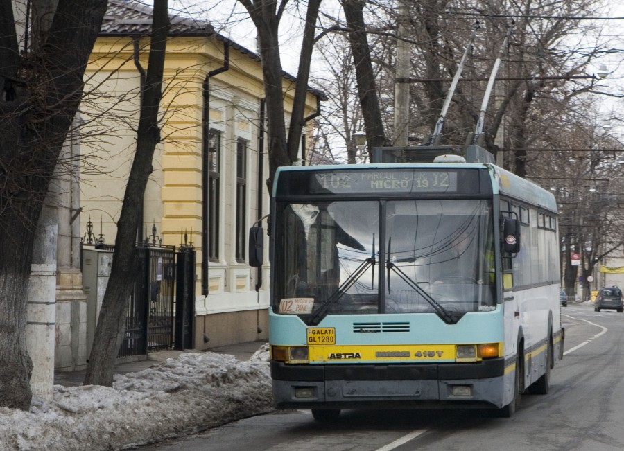 Se cumpără 14 troleibuze noi. Investiţia depășește 23 de milioane de lei 