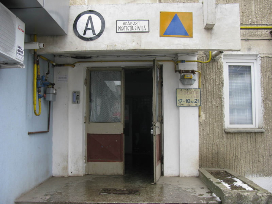 Sute de mii de gălățeni, fără apărare în caz de urgență. Doar două localităţi au adăposturi