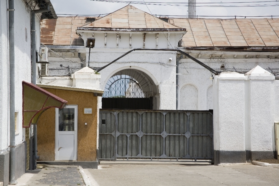 PROTEST ÎN PENITENCIAR/ Galaţiul deţine recordul celor care refuză mâncarea