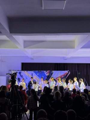 „Muzicienii”, teatru cu elevii școlii din Rediu. Ateliere de actorie într-un proiect artistic