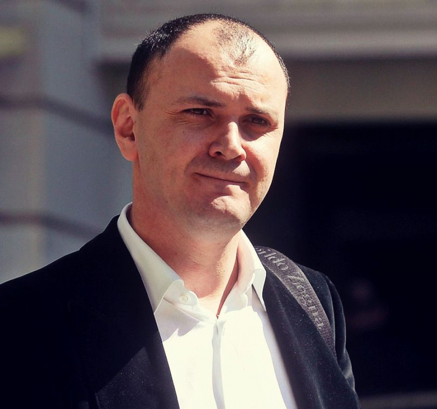 Contractele lui SEBASTIAN GHIȚĂ cu statul sârb, devoalate de jurnalişti străini