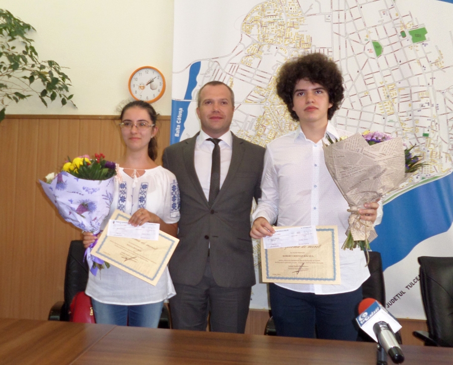 Aşii olimpicilor gălăţeni, PREMIAȚI de Primărie