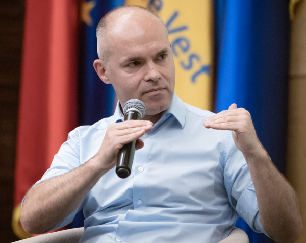 „Cum reformăm sistemele mari?”, conferință cu Daniel Funeriu