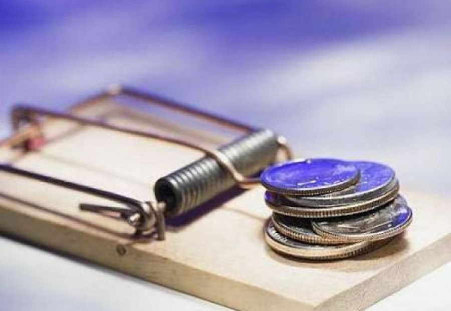 11 bănci, sancționate pentru calculul ratelor
