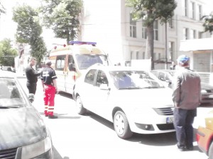 O tânără a fost accidentată pe strada Gării