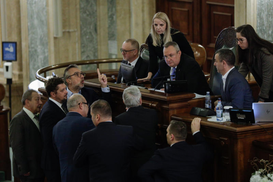 Proiectul Legii pensiilor intră, luni, în Camera Deputaților