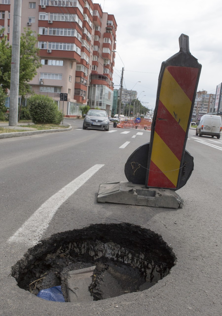 Sarabanda surpărilor. Încă o groapă pe harta Galaţiului