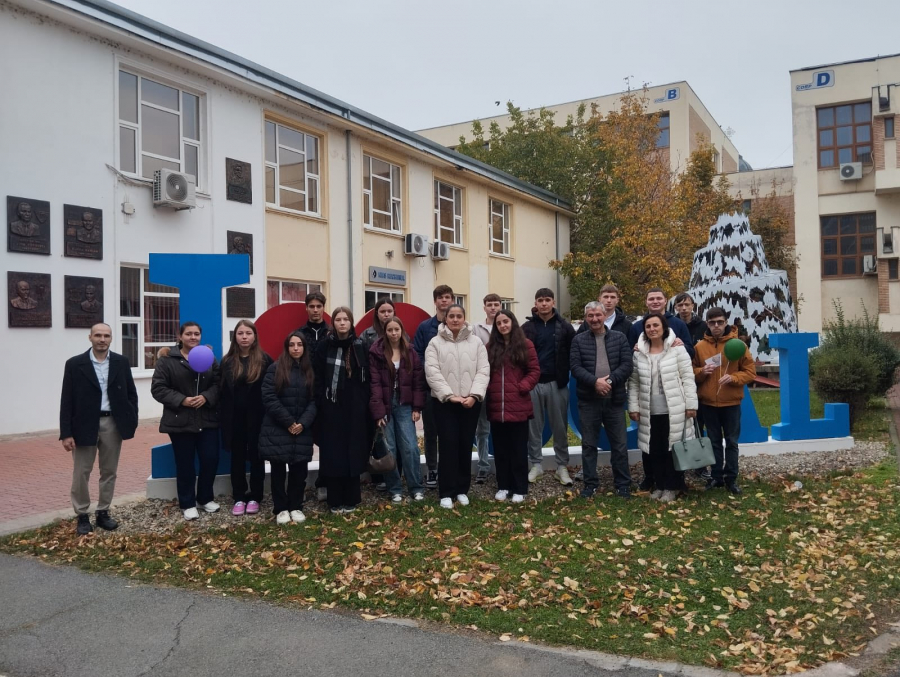 Elevi din Basarabeasca descoperă Galațiul universitar