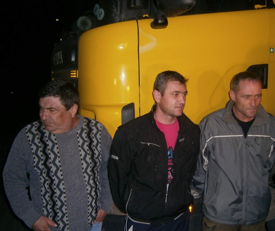 Cei patru români ţinuţi în Transnistria cu forţa au ajuns acasă