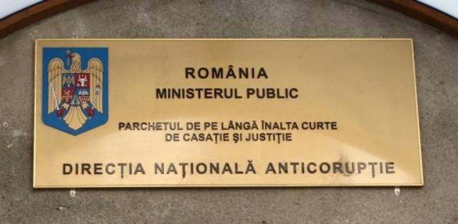 DNA a pus SECHESTRU pe un apartament al PREMIERULUI Victor Ponta